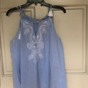 NWT Vineyard Vines Embroidered Tassel Tie Top